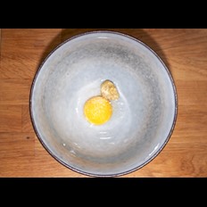 Æggeblomme salt og sennep